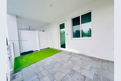 10295 NW 64th Ter #104, Doral, FL 33178 - Photo 15