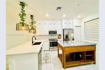 10295 NW 64th Ter #104, Doral, FL 33178 - Photo 1