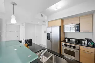 18683 Collins Ave, Sunny Isles Beach, FL 33160 - Photo 7
