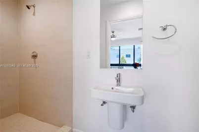 113 NE 6 St. #2123, Fort Lauderdale, FL 33304 - Photo 21