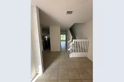 2819 SE 1st Dr #9, Homestead, FL 33033 - Photo 9