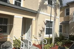 2819 SE 1st Dr, Homestead, FL 33033 - Photo 3