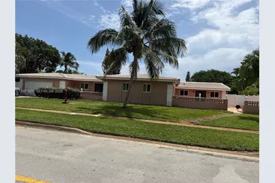 300 SW 68th Ave, Margate, FL 33068 - Photo 1