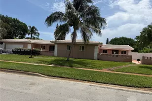 300 SW 68th Ave, Margate, FL 33068 - Photo 1