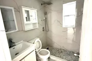 760 SE 7th Ave, Hialeah, FL 33010 - Photo 3