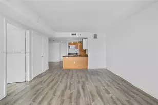 50 Biscayne Blvd, Miami, FL 33132 - Photo 17