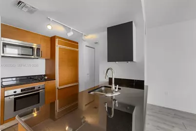50 Biscayne Blvd #4307, Miami, FL 33132 - Photo 3