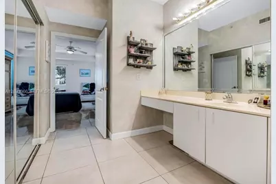 7727 Southampton Ter #202, Tamarac, FL 33321 - Photo 25