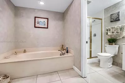 7727 Southampton Ter #202, Tamarac, FL 33321 - Photo 23