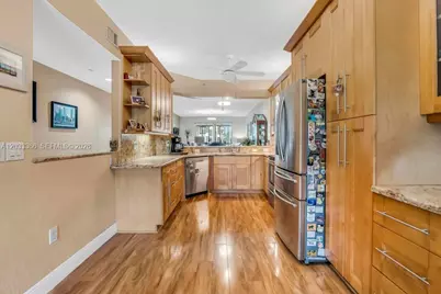 7727 Southampton Ter #202, Tamarac, FL 33321 - Photo 5
