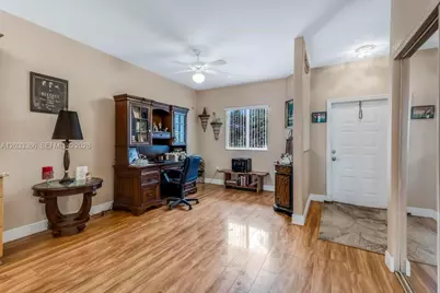 7727 Southampton Ter #202, Tamarac, FL 33321 - Photo 5