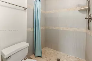 1521 Seagrape Way, Hollywood, FL 33019 - Photo 25