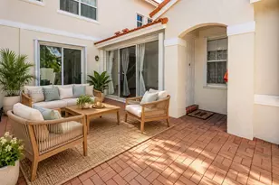 1521 Seagrape Way, Hollywood, FL 33019 - Photo 15