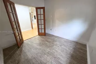 [Address not provided], Miami Lakes, FL 33014 - Photo 9