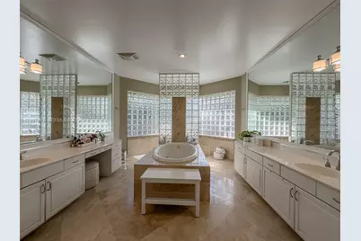 2950 Medinah, Weston, FL 33332 - Photo 25
