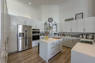 2950 Medinah, Weston, FL 33332 - Photo 13