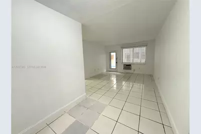 6885 Byron Ave #103, Miami Beach, FL 33141 - Photo 7