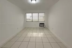 6885 Byron Ave, Miami Beach, FL 33141 - Photo 11