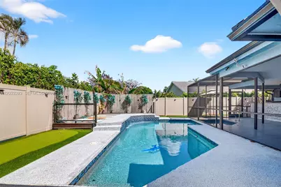 13808 Geranium Pl, Wellington, FL 33414 - Photo 39