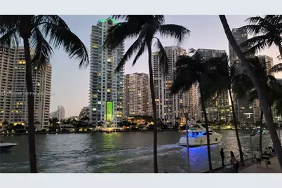 325 S Biscayne Blvd #3321, Miami, FL 33131 - Photo 71