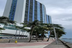 325 S Biscayne Blvd, Miami, FL 33131 - Photo 31