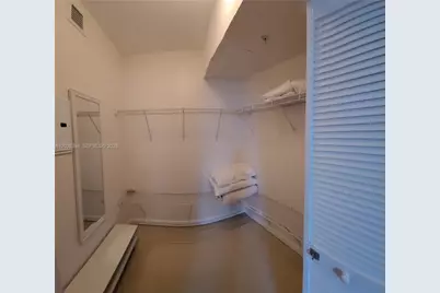 325 S Biscayne Blvd #3321, Miami, FL 33131 - Photo 19