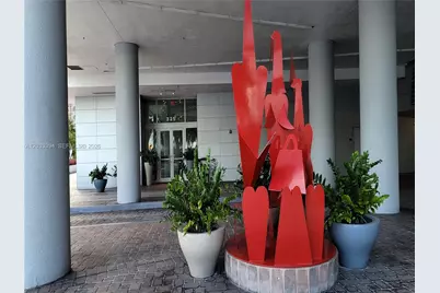 325 S Biscayne Blvd #3321, Miami, FL 33131 - Photo 7