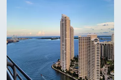 325 S Biscayne Blvd #3321, Miami, FL 33131 - Photo 5