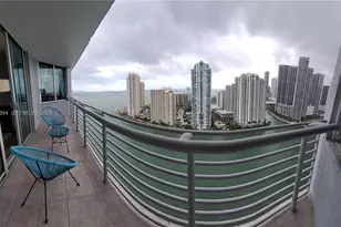 325 S Biscayne Blvd, Miami, FL 33131 - Photo 27