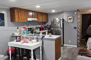 100 SE 6th Ave, Homestead, FL 33030 - Photo 11