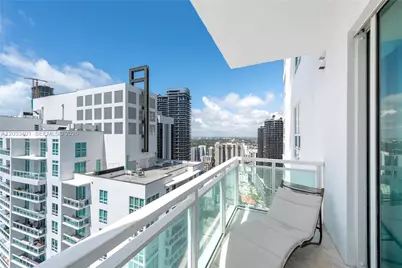 950 Brickell Bay Dr #4403, Miami, FL 33131 - Photo 3