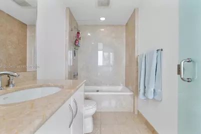 1331 Brickell Bay Dr #1409, Miami, FL 33131 - Photo 37