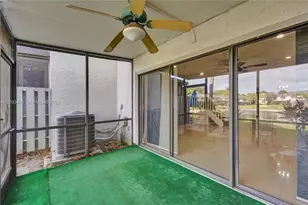 3325 S Carambola Cir S, Coconut Creek, FL 33066 - Photo 21