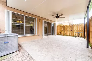 19160 NW 82nd Cir Ct, Hialeah, FL 33015 - Photo 33