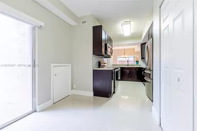 19160 NW 82nd Cir Ct #31L, Hialeah, FL 33015 - Photo 19