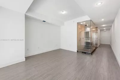 1100 Biscayne Blvd #5705, Miami, FL 33132 - Photo 25