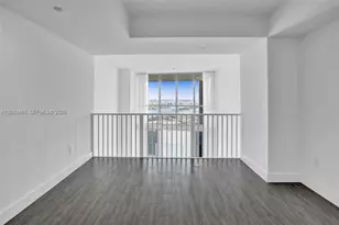 1100 Biscayne Blvd, Miami, FL 33132 - Photo 15