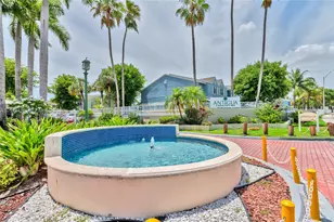 17485 NW 67th Ct, Hialeah, FL 33015 - Photo 15