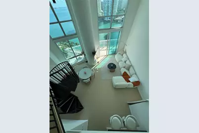 300 S Biscayne Blvd #L-1218, Miami, FL 33131 - Photo 31