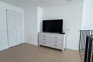 300 S Biscayne Blvd, Miami, FL 33131 - Photo 33