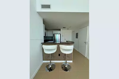 300 S Biscayne Blvd #L-1218, Miami, FL 33131 - Photo 7