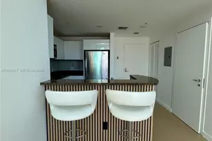 300 S Biscayne Blvd, Miami, FL 33131 - Photo 7