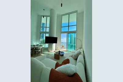 300 S Biscayne Blvd #L-1218, Miami, FL 33131 - Photo 13