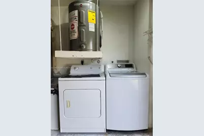 [Address not provided], Pembroke Pines, FL 33029 - Photo 19