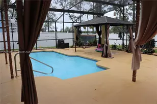 664 Oxford Dr, Other City - In The State Of Florida, FL 33897 - Photo 37