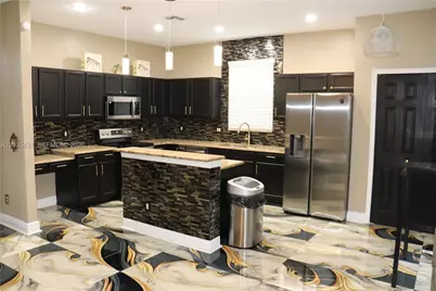 664 Oxford Drive, Other City - In The State Of Florida, FL 33897 - Photo 7