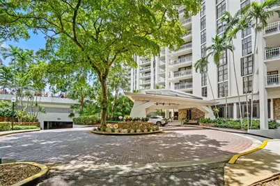 1000 Quayside Ter #1604, Miami, FL 33138 - Photo 3