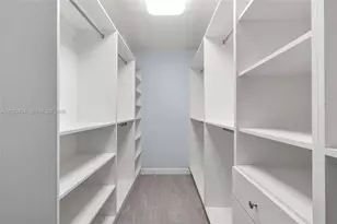 1000 Quayside Terrace, Miami, FL 33138 - Photo 33