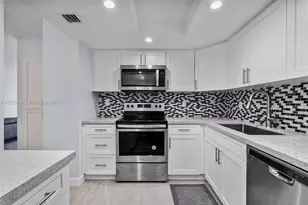 1000 Quayside Terrace, Miami, FL 33138 - Photo 23