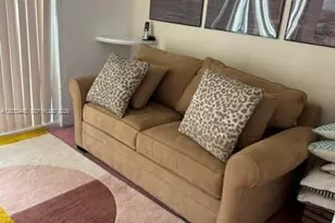 5401 Collins Ave, Miami Beach, FL 33140 - Photo 25